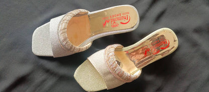 Fancy block heel slippers